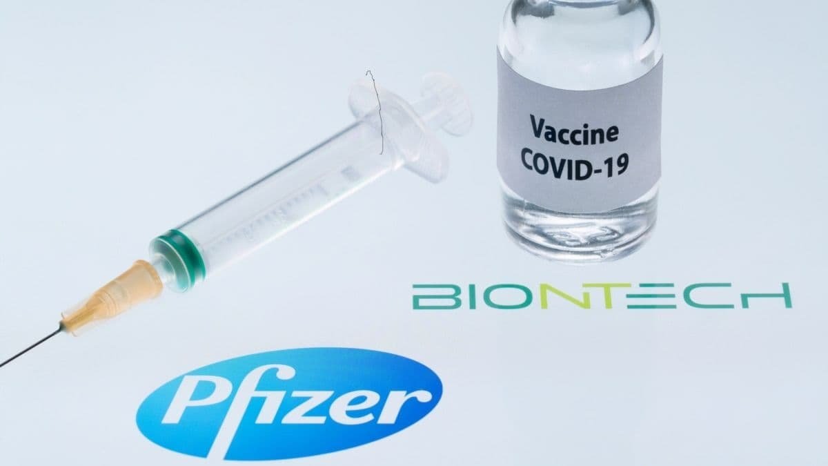 Єврокомісія підписала контракт з Pfizer на 1,8 млрд доз COVID-вакцини