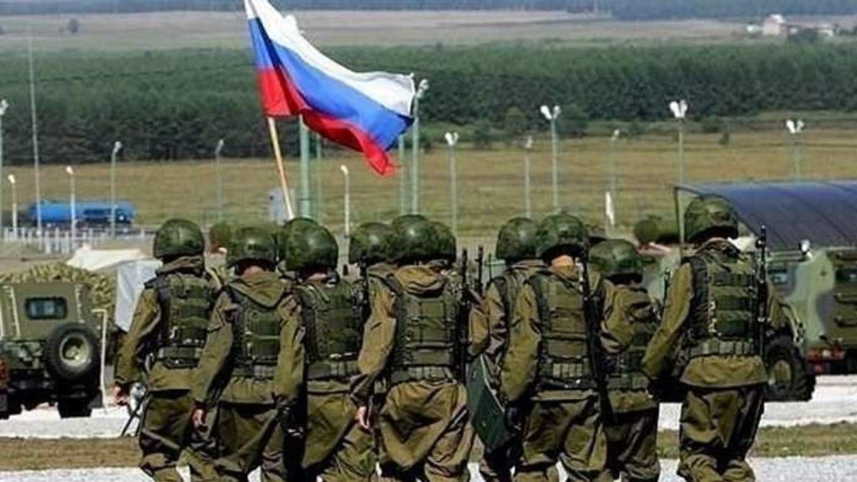Россия снова наращивает войска возле границ Украины – WP