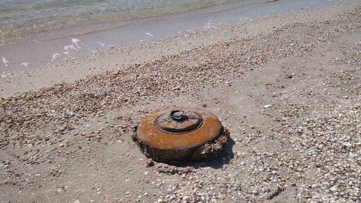 У Кирилівці на пляжі знайшли міну