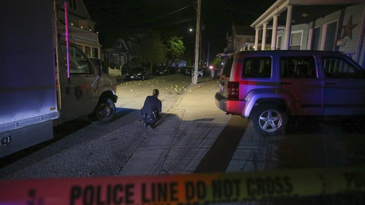 В штате Род-Айленд в перестрелке получили ранения девять человек
