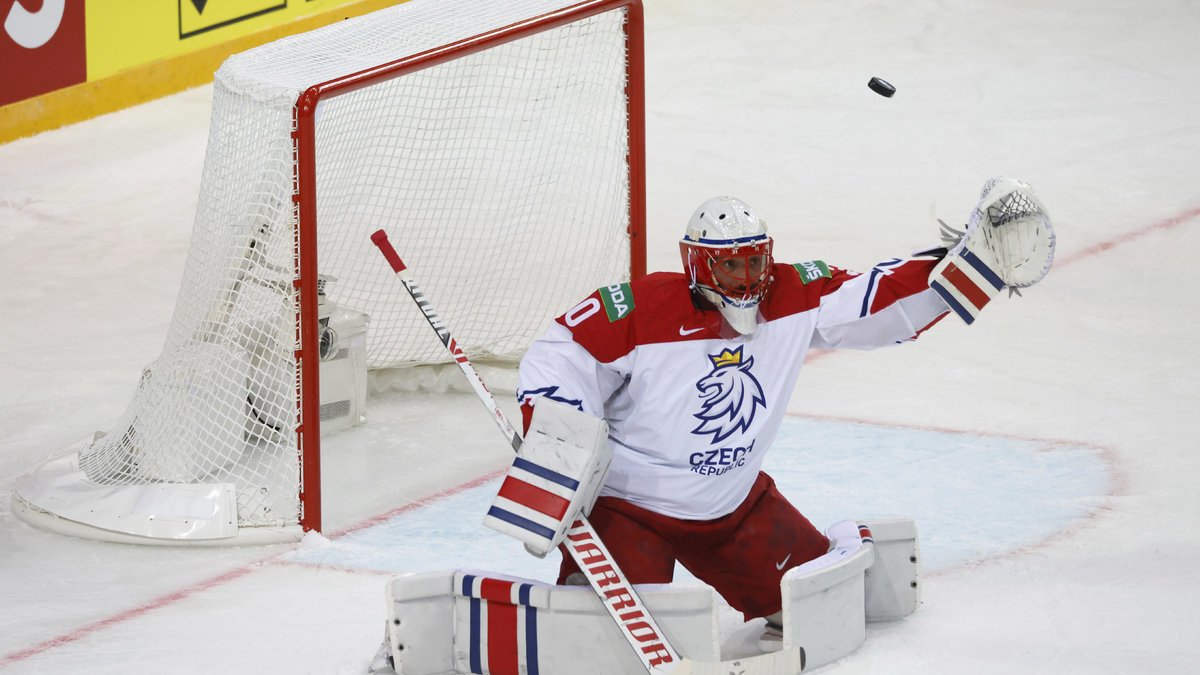 Канада сенсационно проиграла Латвии на старте чемпионата мира по хоккею