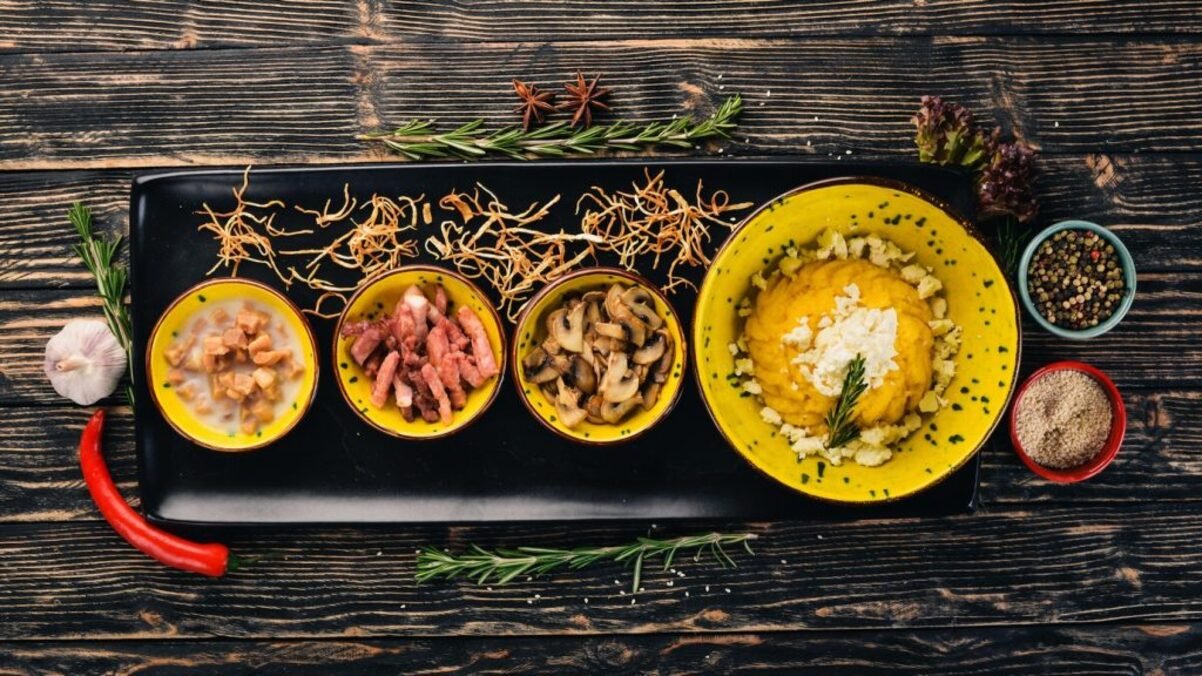 В Украине создадут кулинарный клуб для популяризации национальной кухни в мире: украинцам предложили попробовать себя
