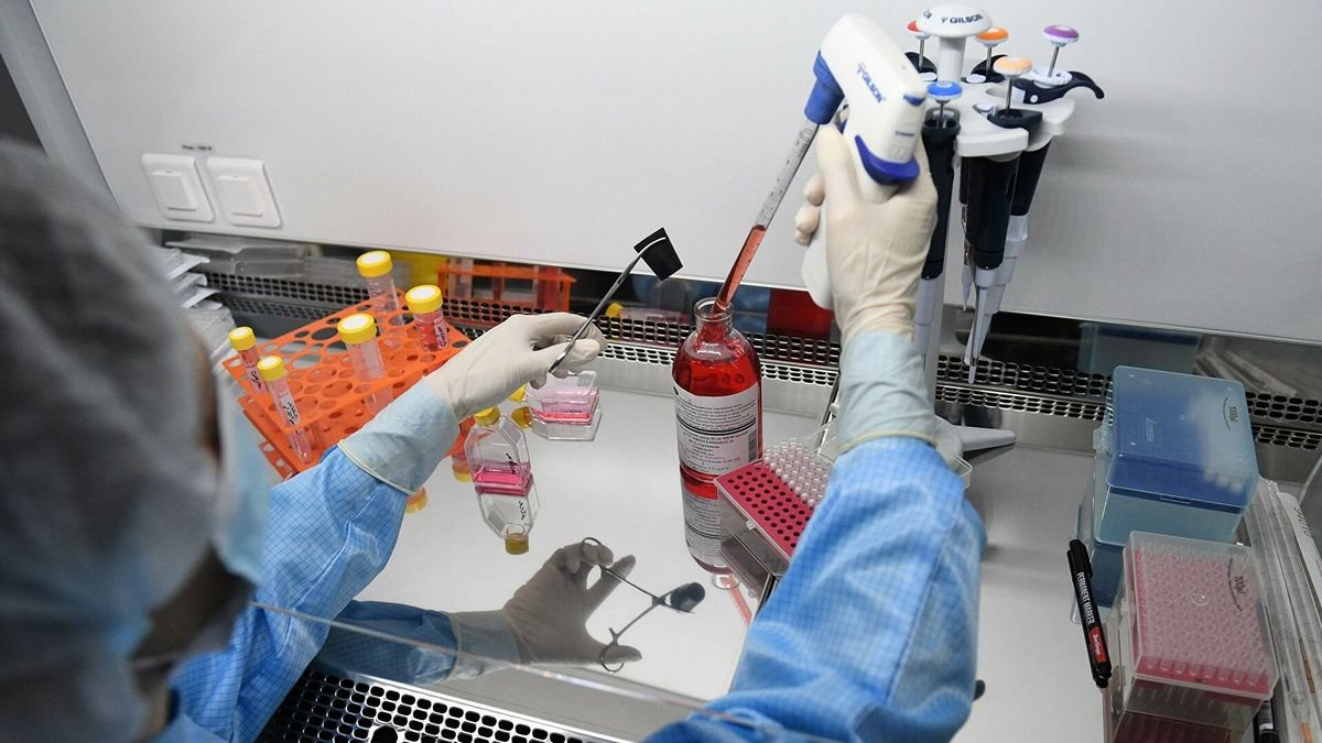 Украина получила тесты, которые распознают «индийский» штамм коронавируса