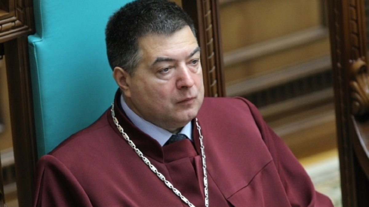 Главу КСУ Тупицького судитимуть за підкуп свідка і надання неправдивих свідчень