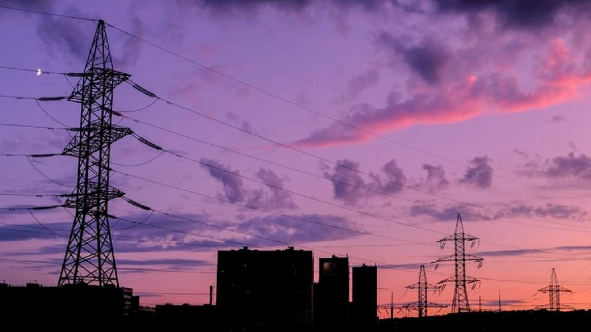 Україна заборонила імпорт електроенергії з Росії та Білорусі до 1 жовтня