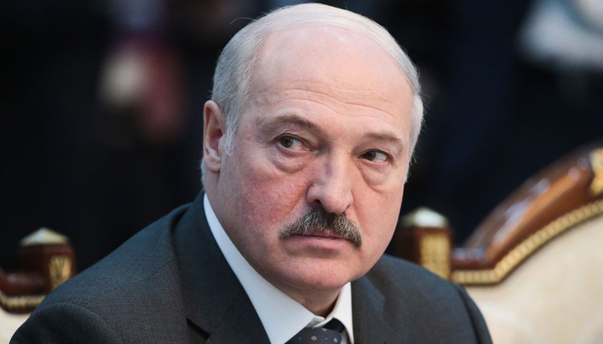Лукашенко хоче ліквідувати опозицію за допомогою загонів офіцерів ГУР - Латушко