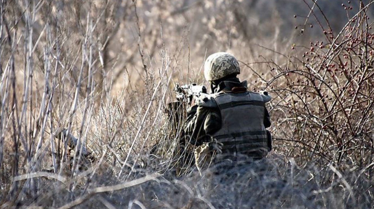 Боевики на Донбассе 7 раз нарушили режим «тишины», ранен военный