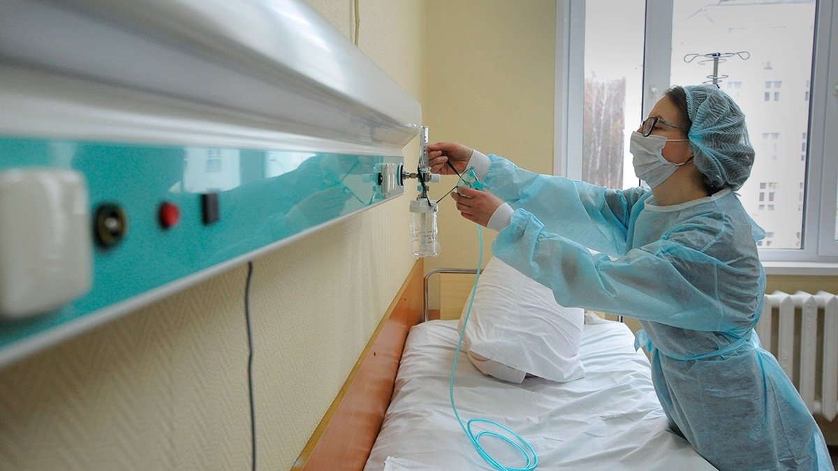 Могут ли в Украине «выписывать» пациентов из-за закрытия COVID-отделений