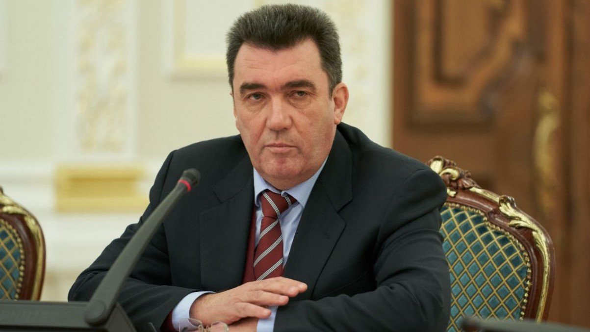 Данилов назвал условие, при котором Украина «сразу перестанет воевать» с россией
