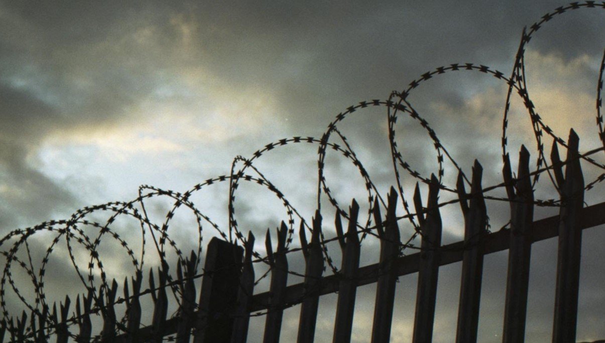 Понад 10 тисяч жителів Маріуполя знаходяться у «тюрмах» «днр»: умови там, як у концтаборі
