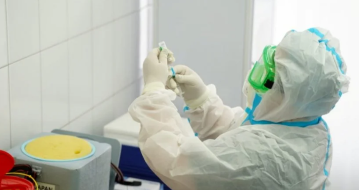 В Херсонской области стартовала вакцинация крымчан от COVID-19: условия и локации