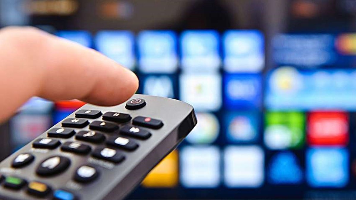Телеканалы «Украина», «1+1», «Интер» и ICTV нарушают закон в вечернем прайм-тайме