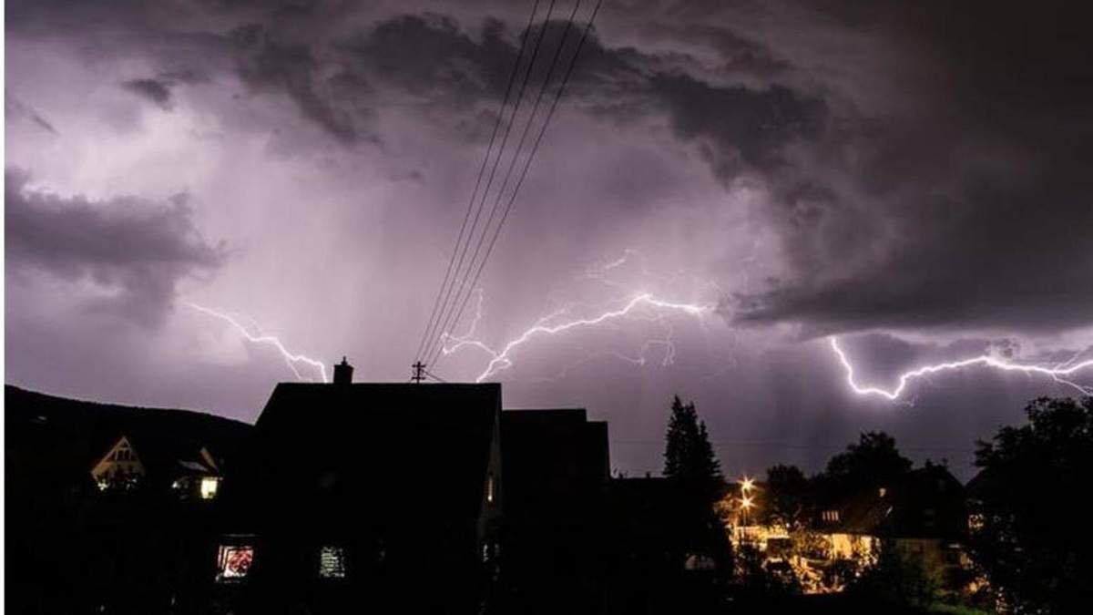 В Украине объявили штормовое предупреждение на завтра
