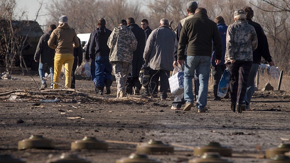 Украинская делегация в ТКГ призвала боевиков освободить четырёх тяжелобольных украинцев