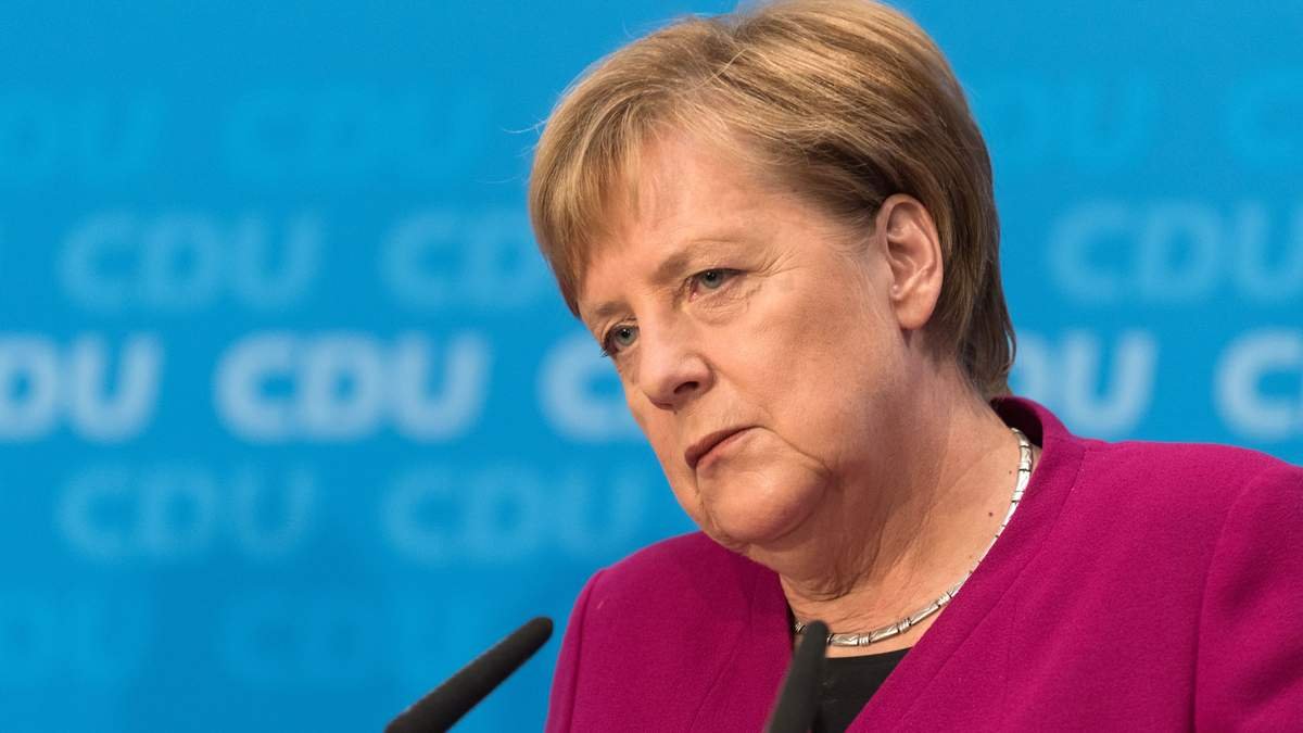 Угроза санкций против «Северного потока-2» остается в силе — Меркель