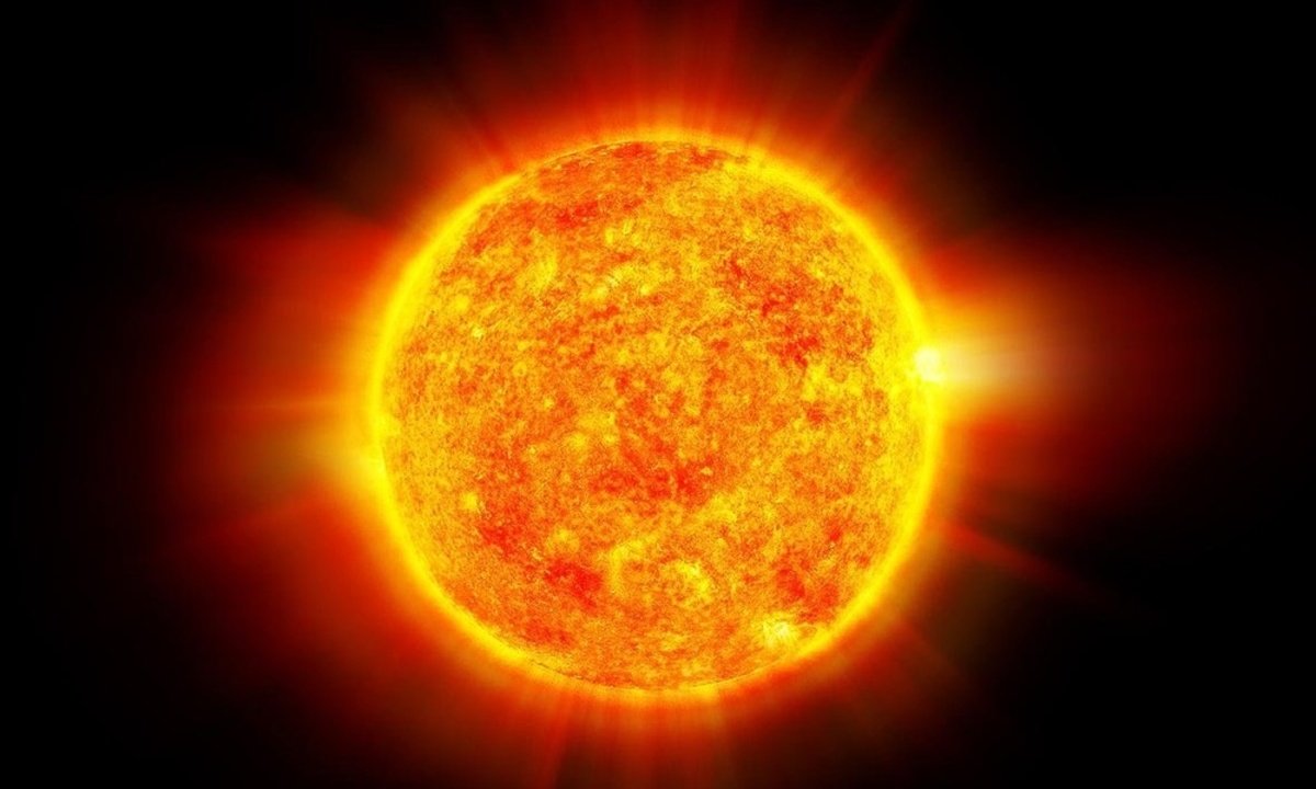 В NASA выпустили марки о Солнце