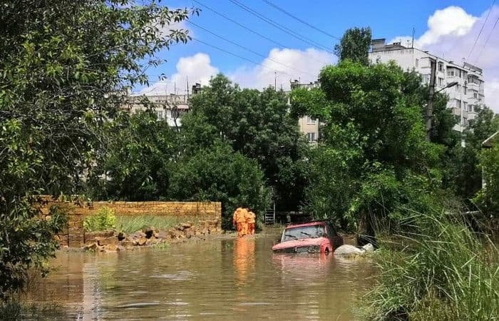 Из-за наводнения в Ялте без вести пропали два человека