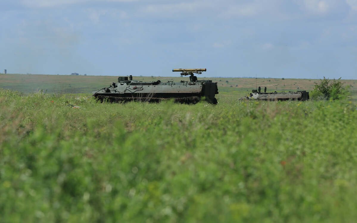 Боевики в ООС дважды обстреляли украинские позиции и пересекли границу на беспилотнике