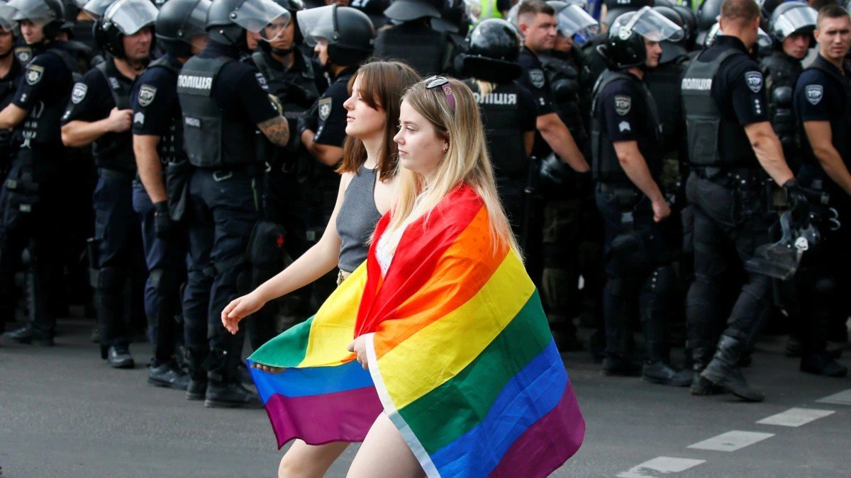 В Киеве под Офисом Президента пройдёт ЛГБТ-прайд в формате рейва