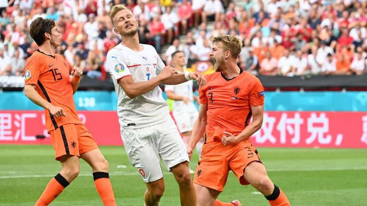 Збірна Нідерландів в меншості програла Чехії