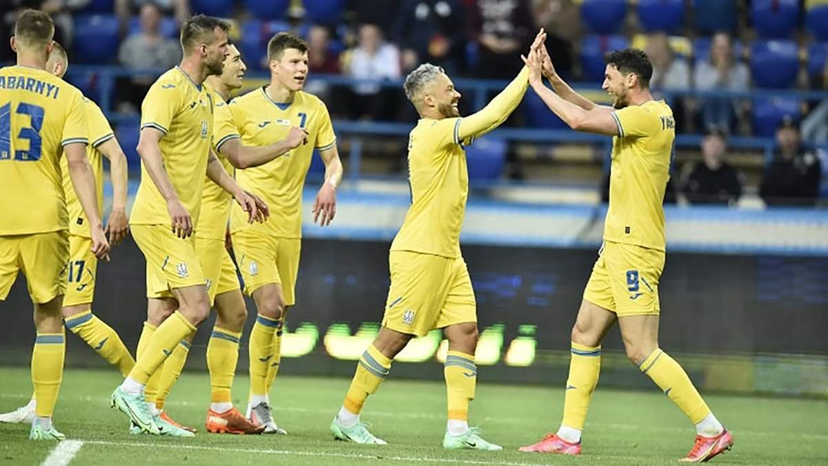 Украина и Швеция сегодня сыграют за путёвку в 1/4 финала Евро-2020: прогноз букмекеров