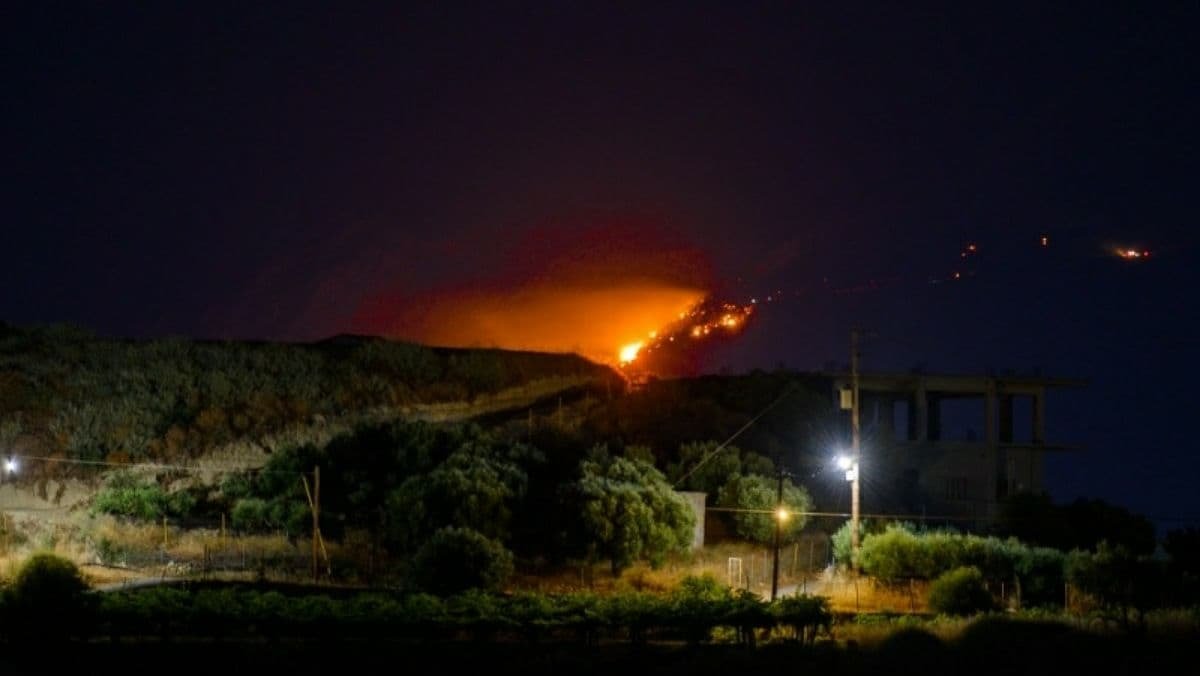 В Греции на острове Крит вспыхнул масштабный лесной пожар