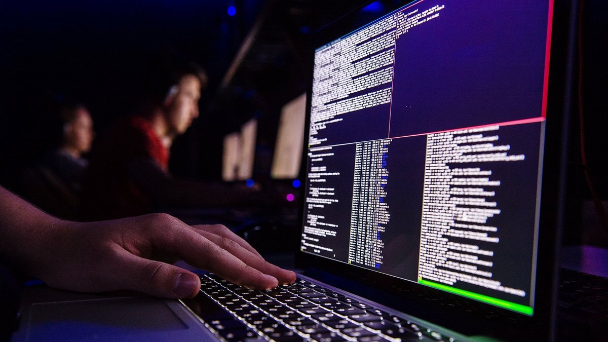 С начала года специалисты Госспецсвязи заблокировали 1,7 миллиона кибератак на госорганы
