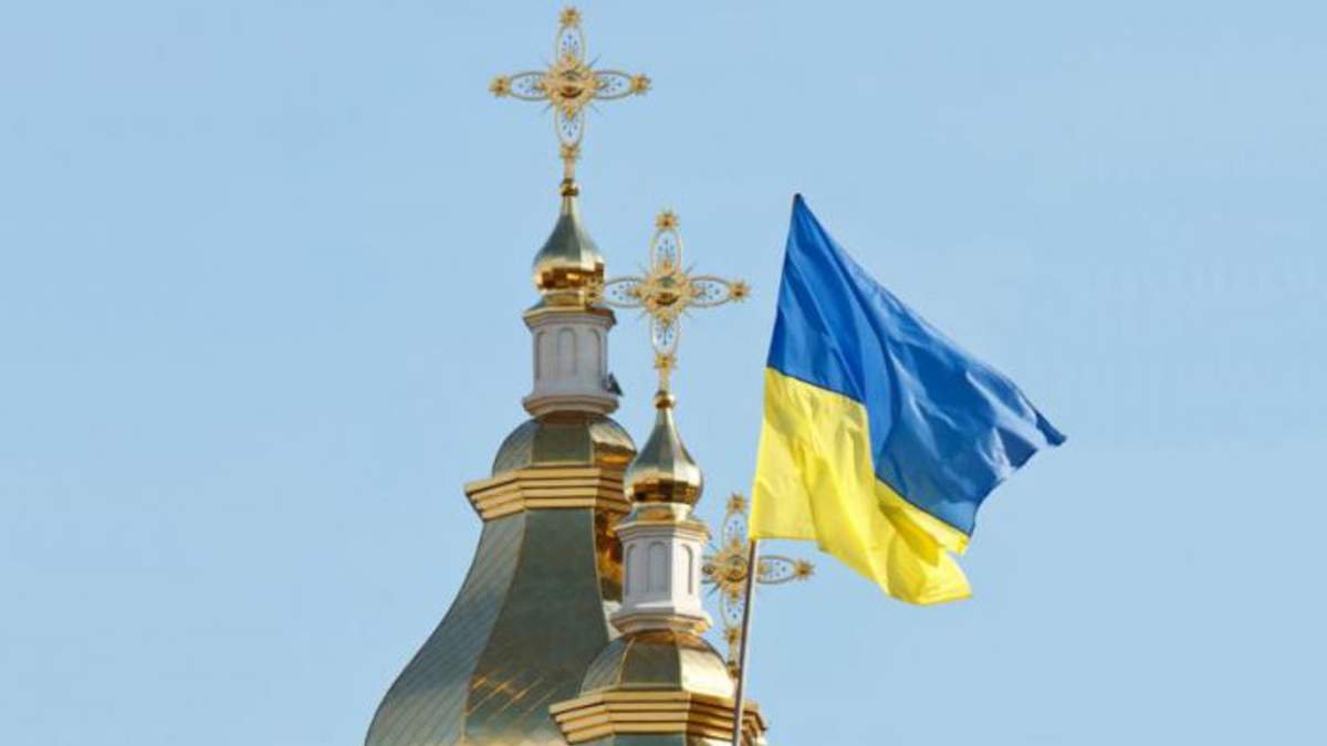 Українці розповіли про ставлення до релігії — опитування