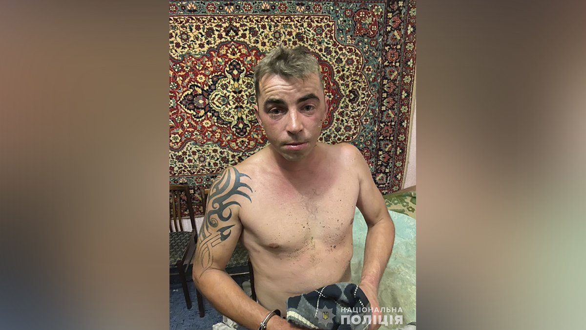 У Києві з-під варти втік 35-річний чоловік, на якого завели справу за зґвалтування. Його оголосили в розшук