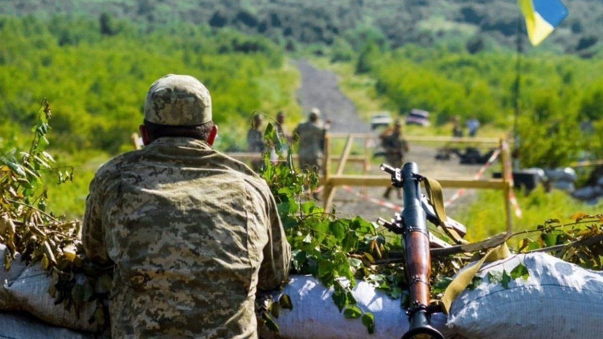 На Донбассе боевики за сутки 5 раз срывали «тишину» и пересекли украинскую границу на БПЛА