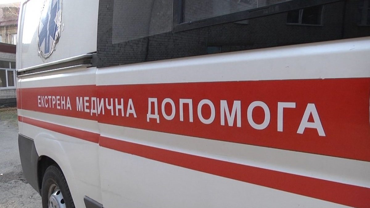 У Закарпатській області на підприємстві п'ятеро людей отруїлися газовими парами, один з них помер