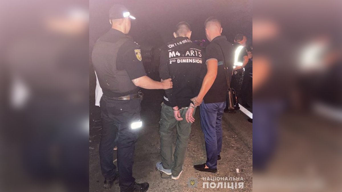 "Приїхав гуляти, побачив і вбив": у Львівській області затримали чоловіка, який застрелив двох людей