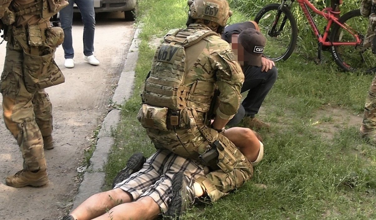 СБУ затримала колишнього "депутата" окупантів на Донбасі
