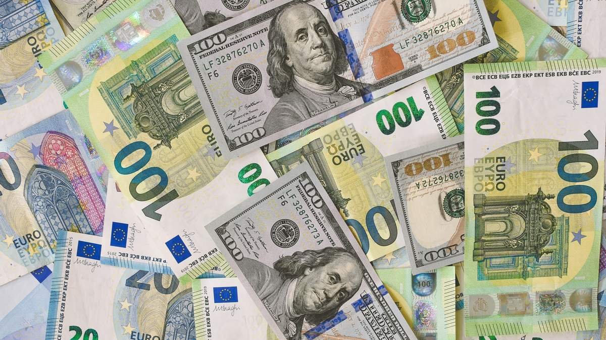 Курс валют на 21 июля: доллар подешевел, евро держит позицию