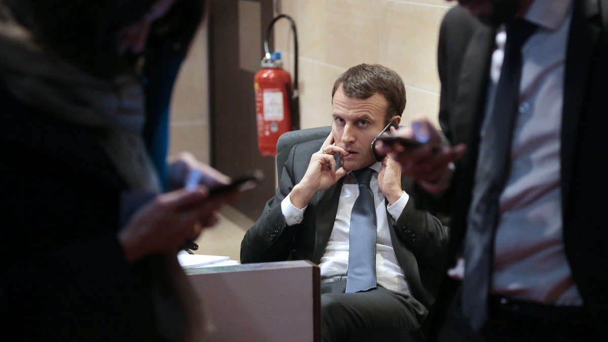В базе телефонных номеров приложения для слежки Pegasus обнаружили номер президента Франции, главы ВОЗ и ещё 13 высших чиновников