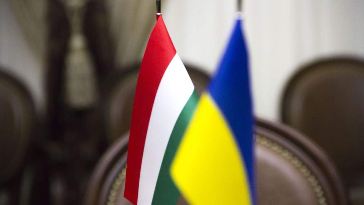 Украина и Венгрия договорились о взаимном признании дипломов