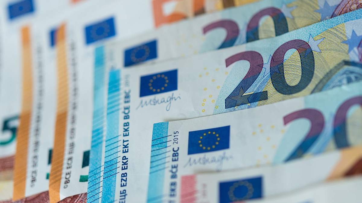 Курс валют на 23 липня: євро і долар подешевшали перед вихідними
