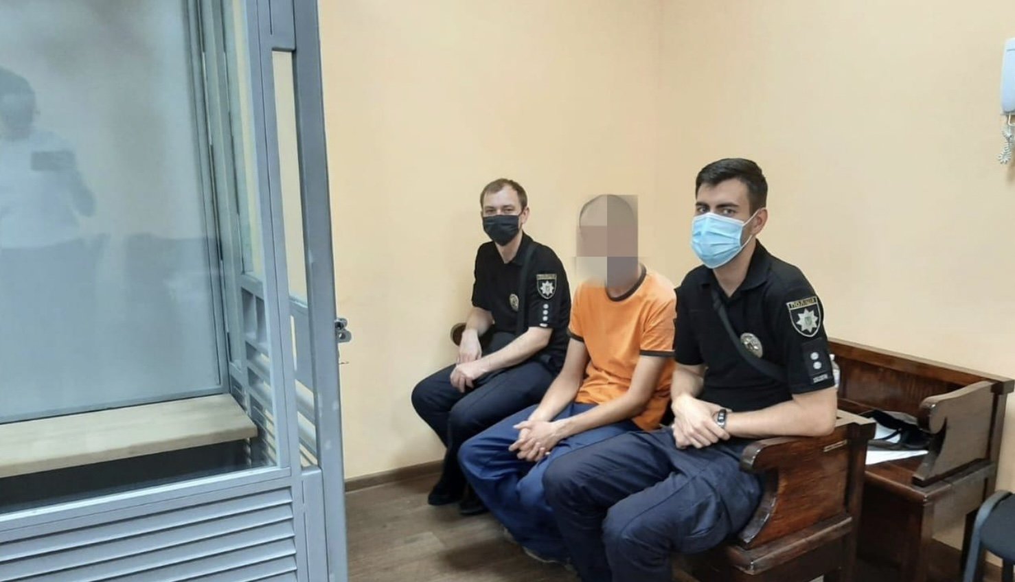 В Кривом Роге мужчина удерживал на цепи 7-летнего мальчика: ему грозит до 5 лет тюрьмы