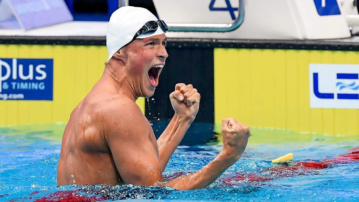 Украинский пловец установил олимпийский рекорд в Токио и пробился в финал