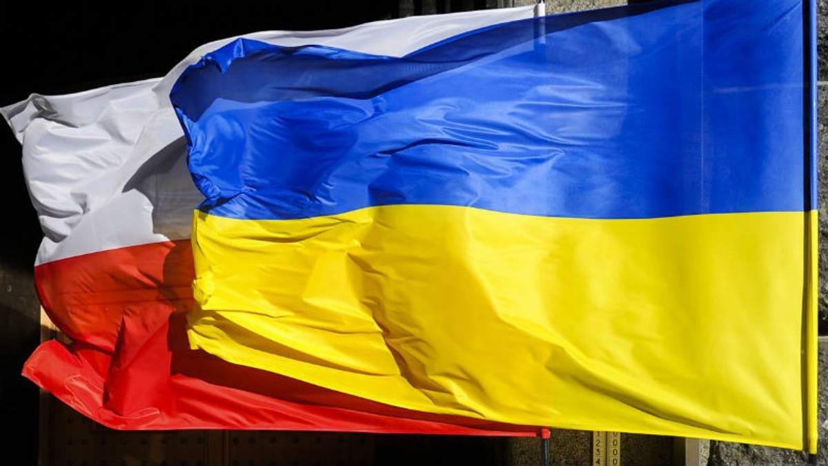 Польша открывает границы для украинцев