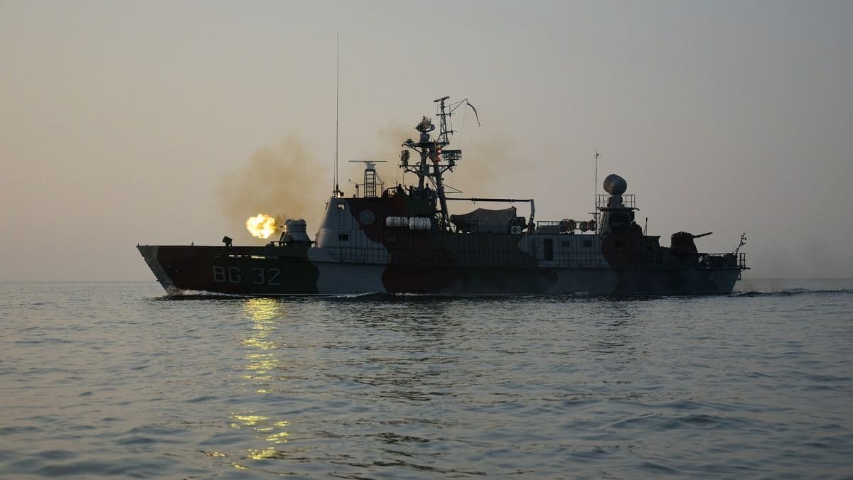 Росія стежила за навчаннями українських військових в Азовському морі
