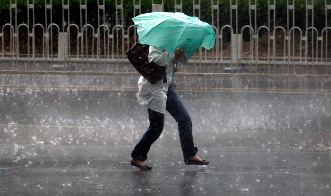 Дощі з грозами та шквали: погода в Україні на 5 серпня