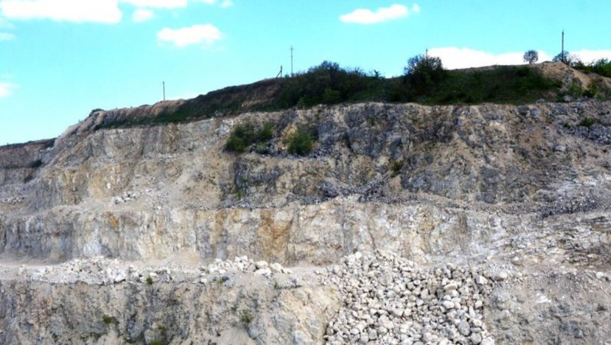 В Тернопольской области уничтожили уникальный геологический памятник природы "Останцы Сарматского моря"