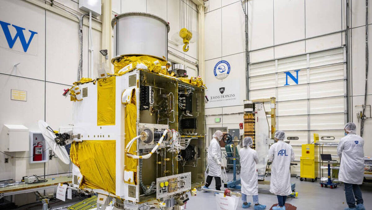 В NASA готовят к осеннему запуску на астероид корабль-разведчик на солнечных батареях