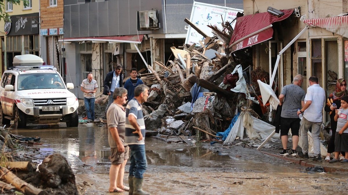 Кількість загиблих від повеней в Туреччині зросла