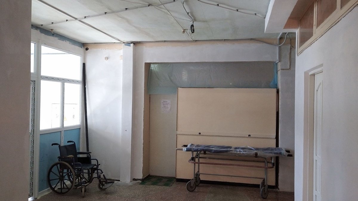 В Черкасской области двум чиновникам облгосадминистрации сообщили о подозрении за "ремонт" опорной больницы