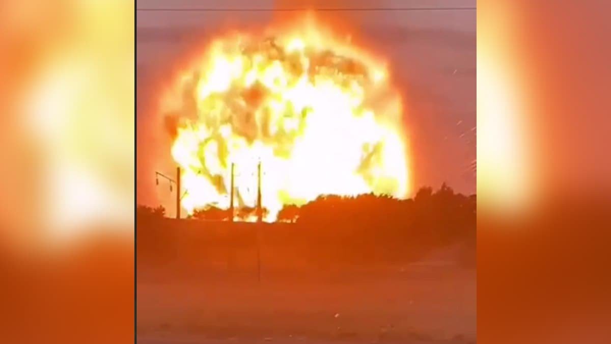 В Казахстане случился масштабный взрыв на военном объекте