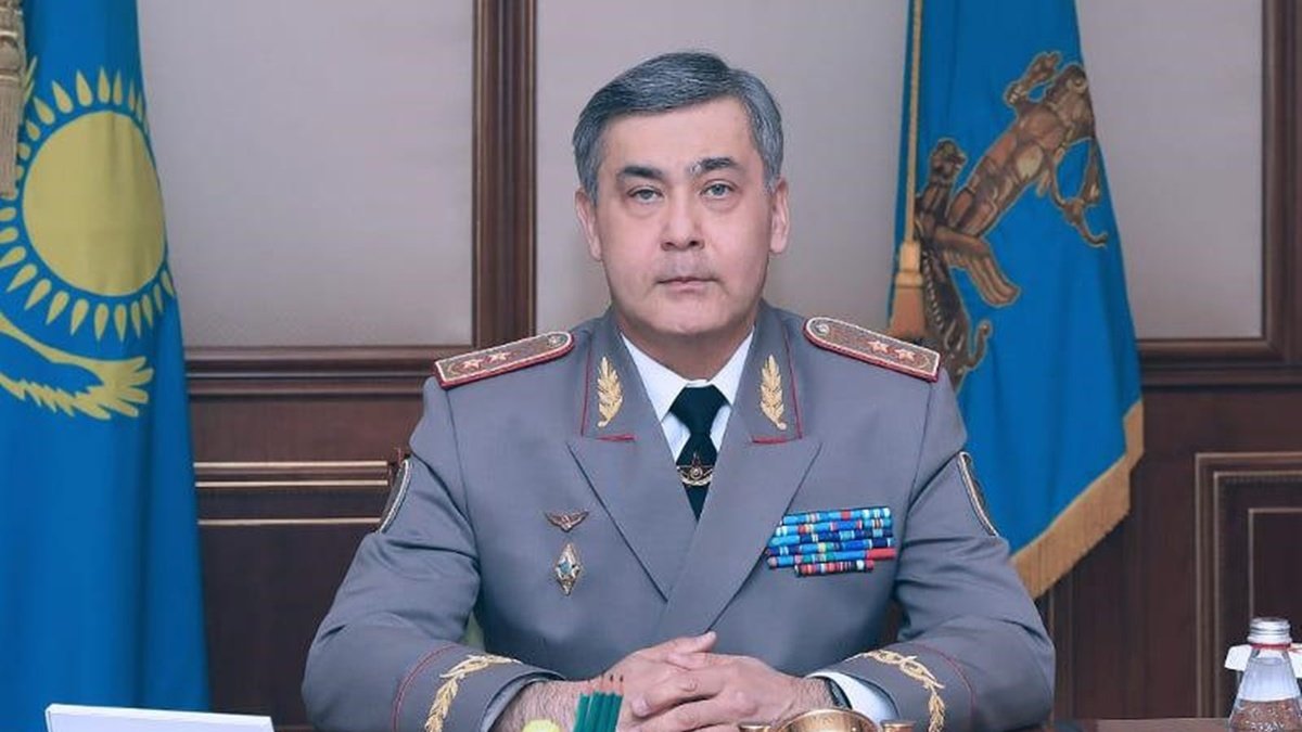 Взрывы в Казахстане: министр обороны подал в отставку