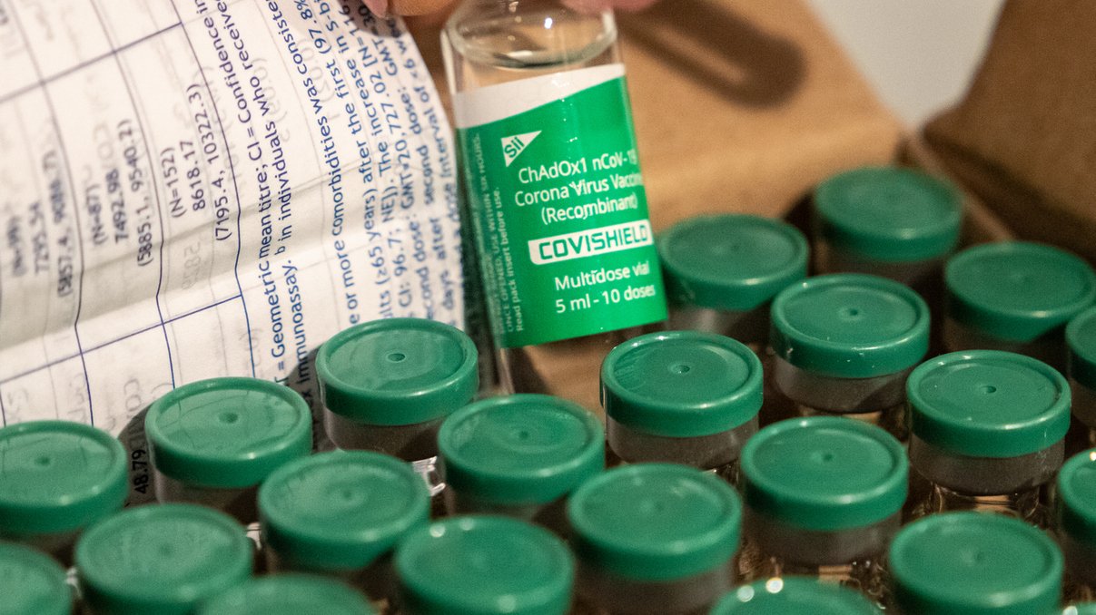 Минздрав разорвёт контракт на поставку вакцины CoviShield из Индии