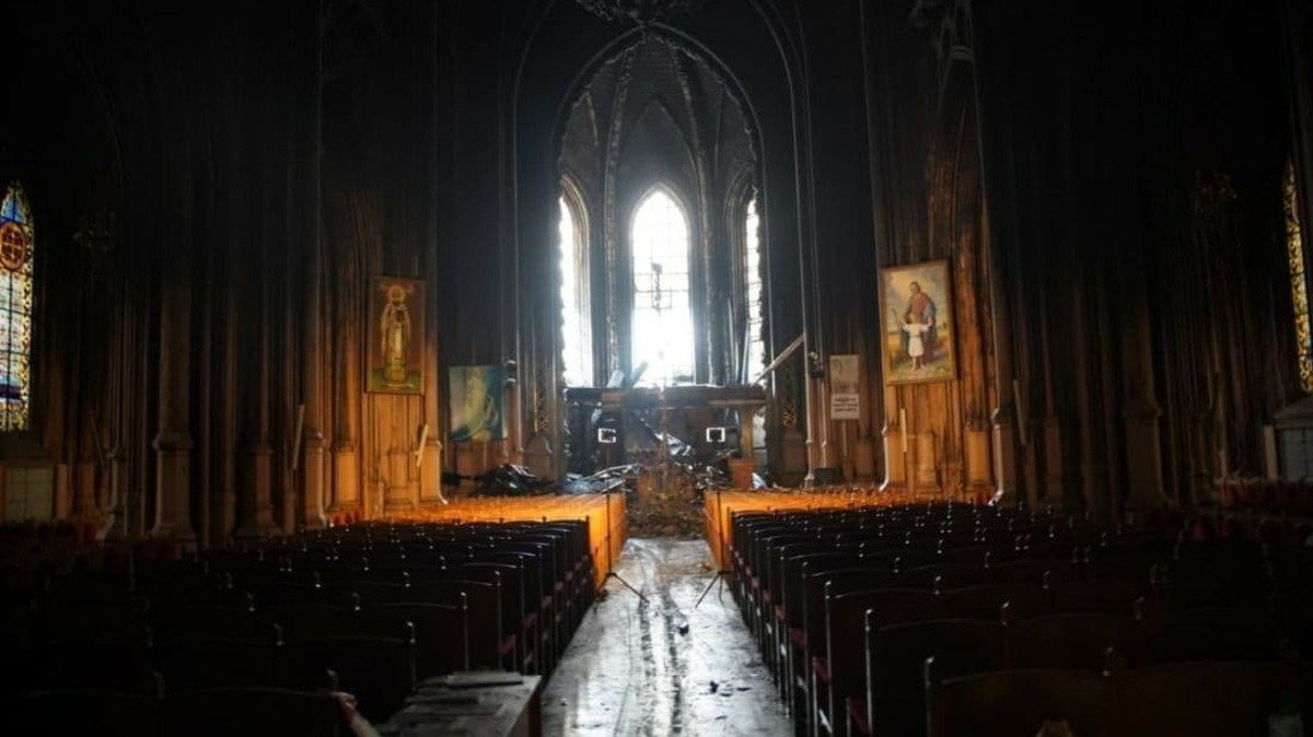 Пожежа в костелі Святого Миколая: відкрили кримінальне провадження за порушення правил пожежної безпеки